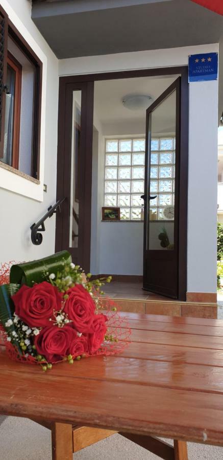 Apartamento Latis Rovinj Exterior foto